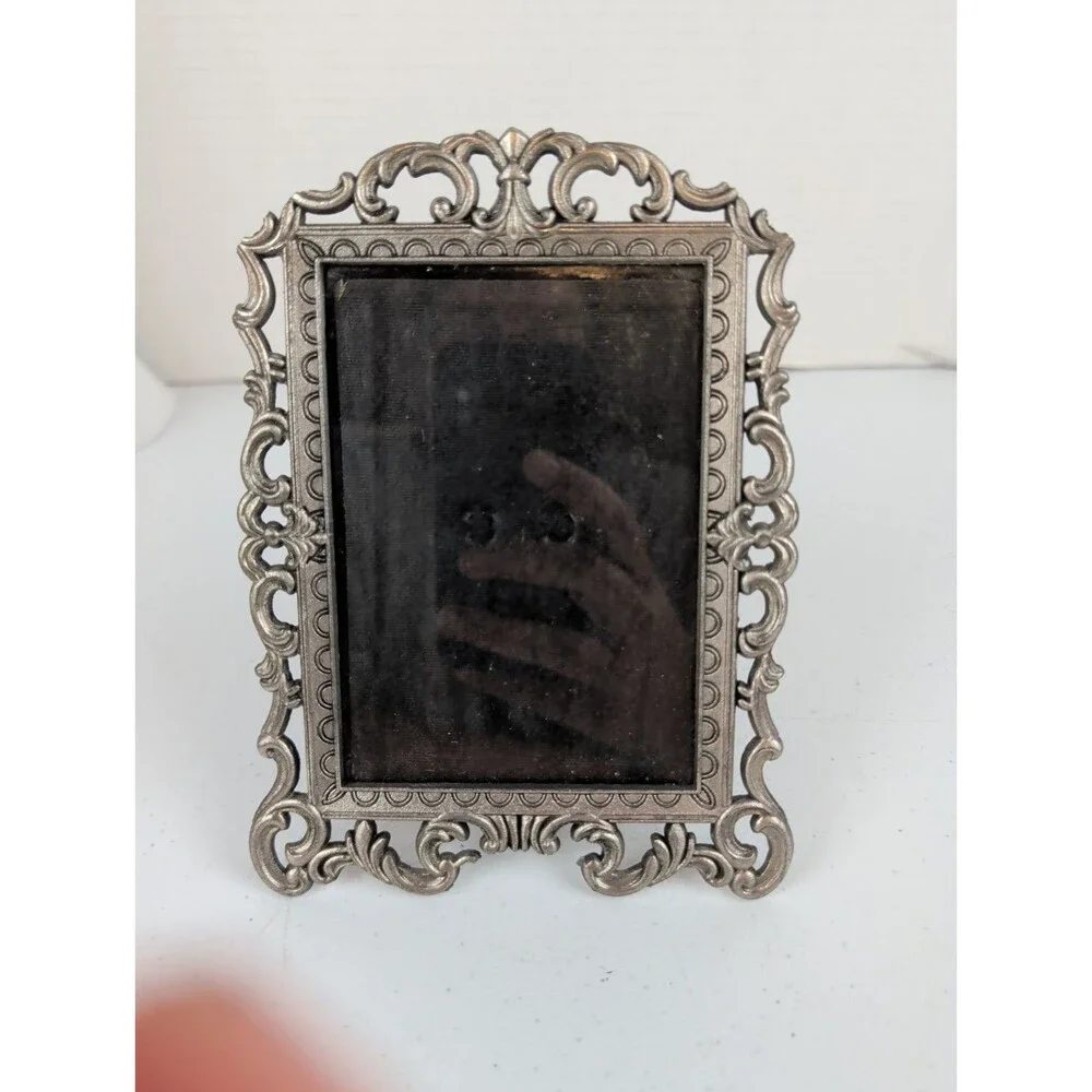 Vtg Art Nouveau Pewter Picture Frame 3.5x5 Ornate Cast Metal Art Nouveau
